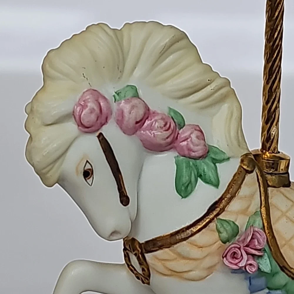Franklin‎ Mint World Of Carousel Horses The Rose Horse Gold Porcelain COA M1043